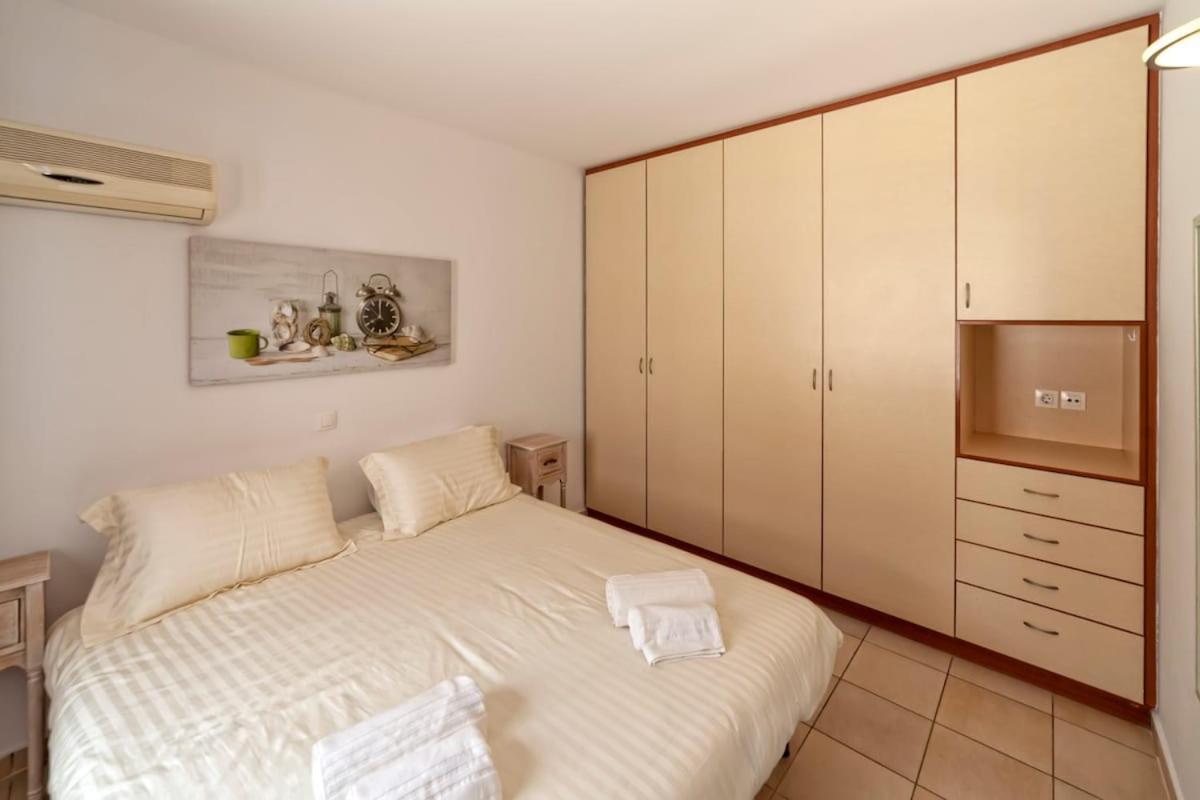 Karena Seaview Villa Йерані Екстер'єр фото