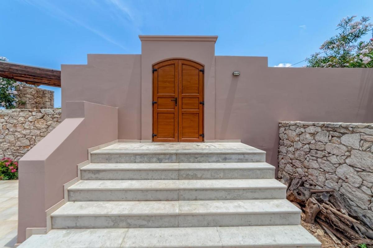 Karena Seaview Villa Йерані Екстер'єр фото