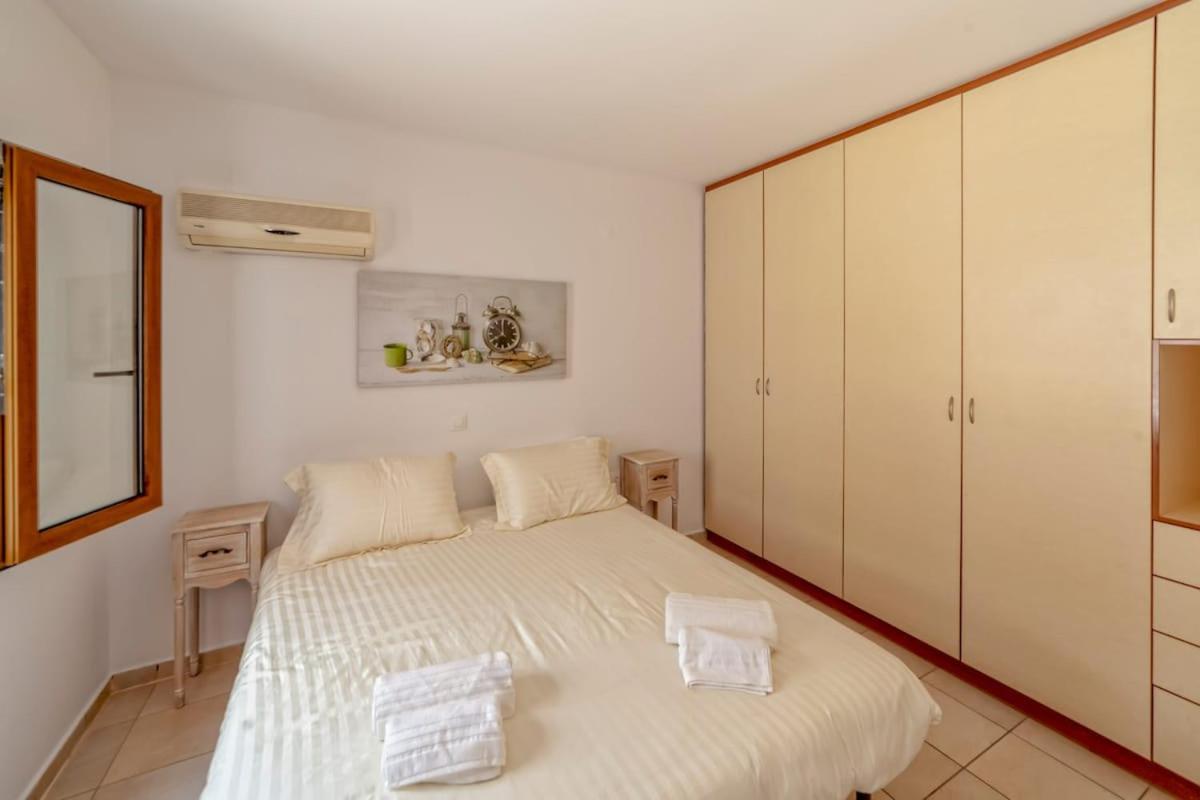 Karena Seaview Villa Йерані Екстер'єр фото